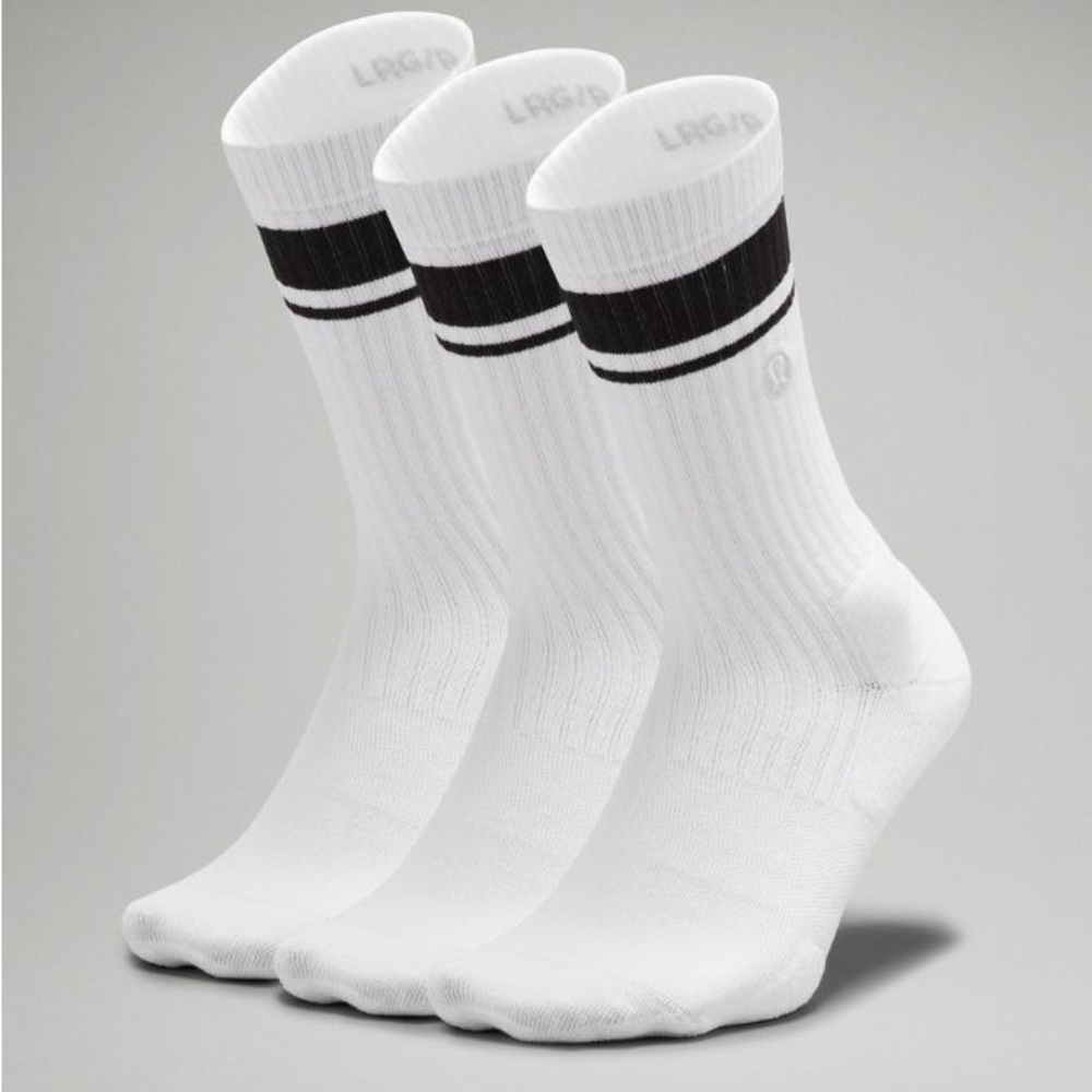SOLD‼️Lululemon NEW Men's Daily Stride Ribbed Comfort Crew Socks 3 Pack Large